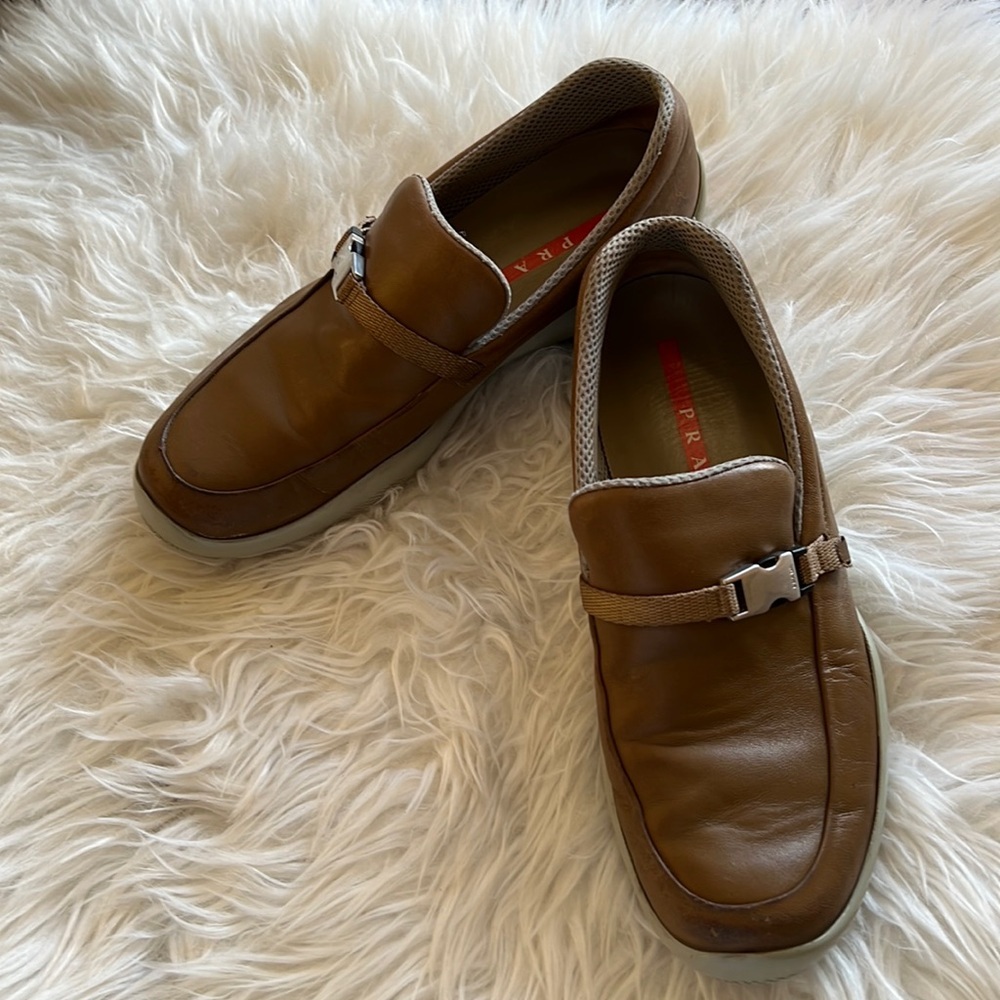 Prada shoes size 38.5 / Size 8 US